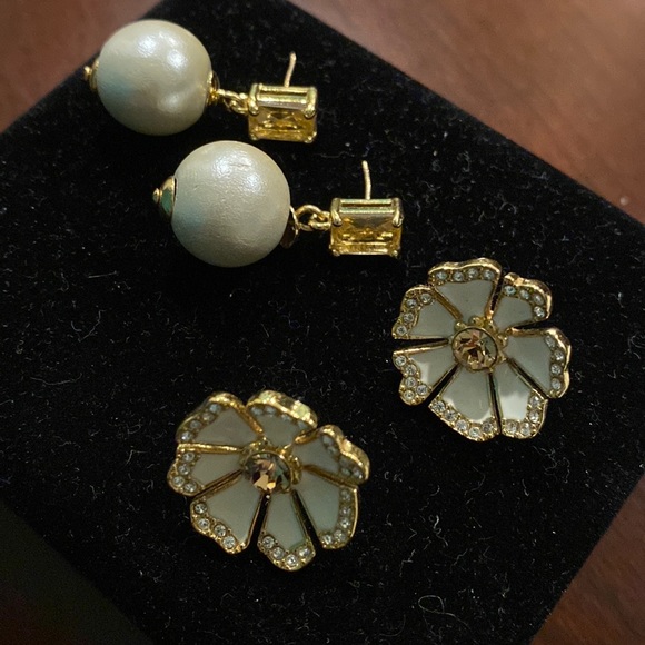 Kate Spade earrings 2 pair white/OffWhite/gold